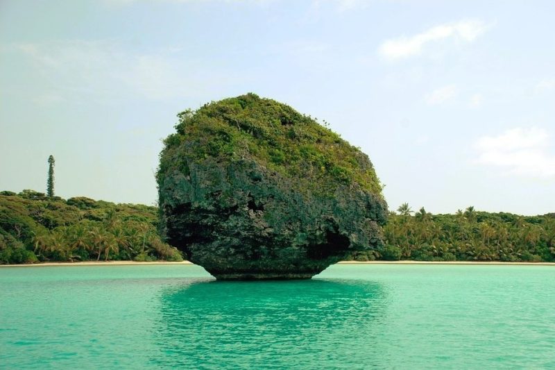 new caledonia vpn Ivacy VPN